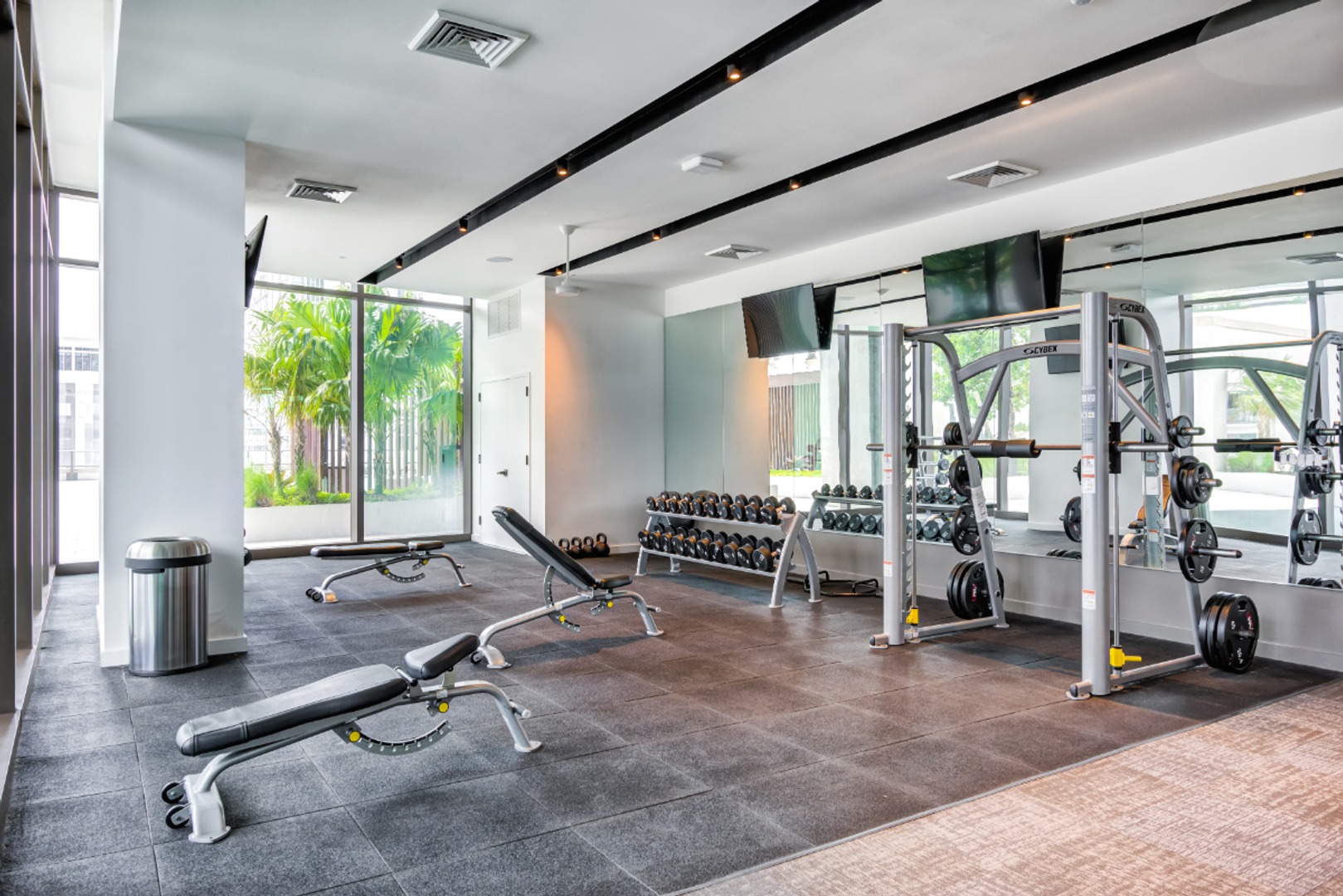 GioMidtown_LuxuryApartmentCommunity_Gym_MiamiFL
