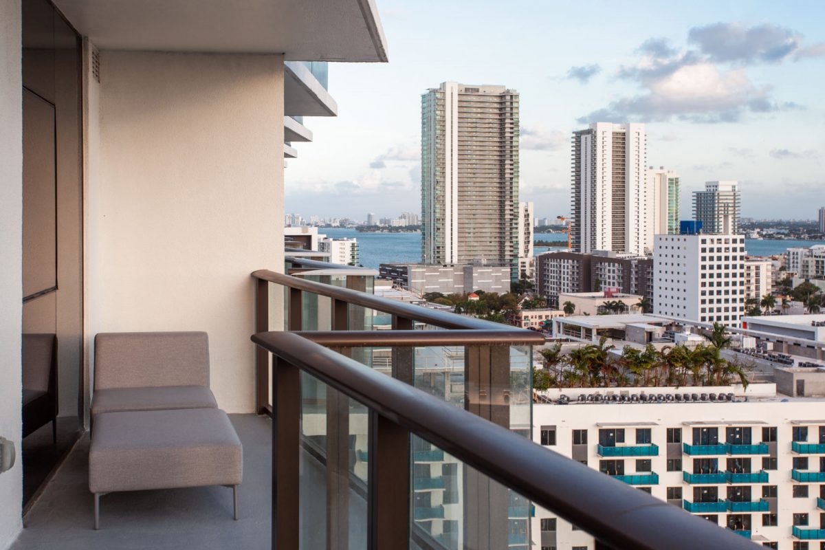 View Photos of Wynwood Studios 1 2 3 Bedroom Apartments Gio